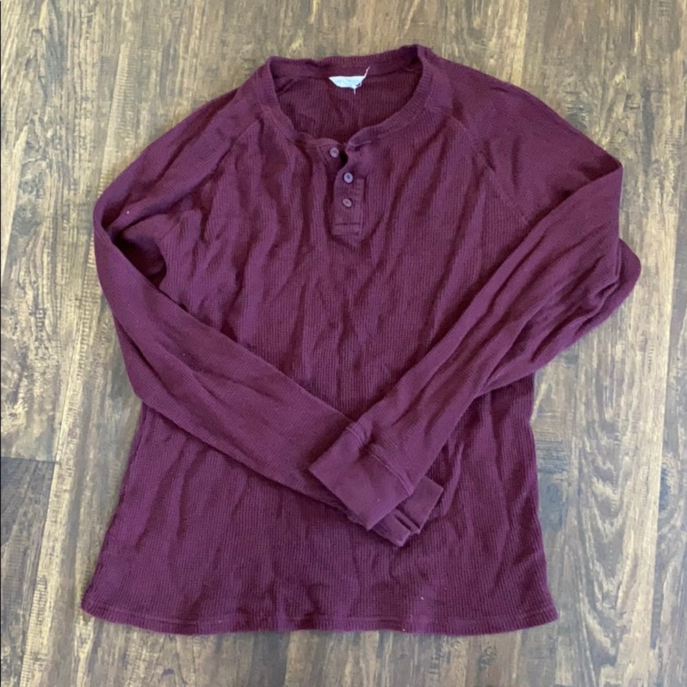 Men’s Aeropostale shirt